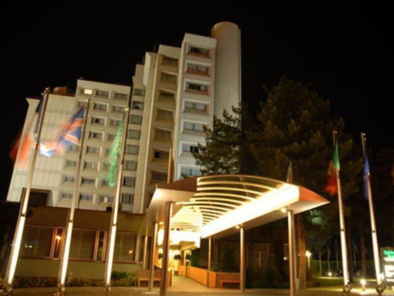 Belstay Milano Assago Esterno foto